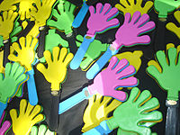 200px-Hand_clapper.jpg