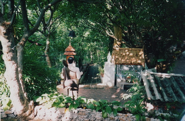 img035.jpg