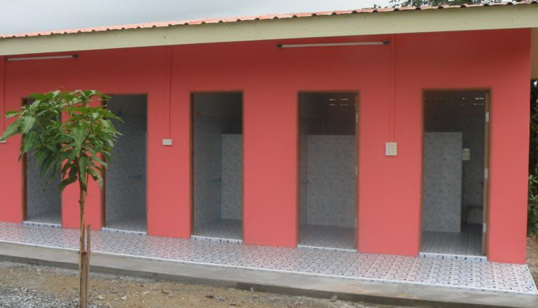 Toilet.jpg