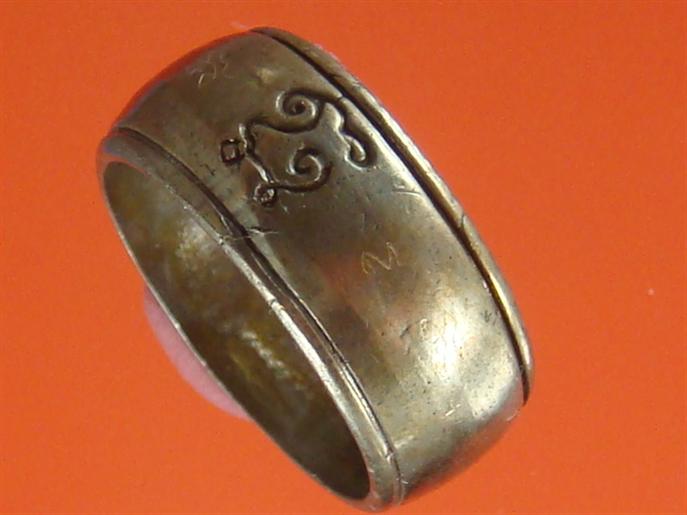 DSC07562 (Custom).JPG